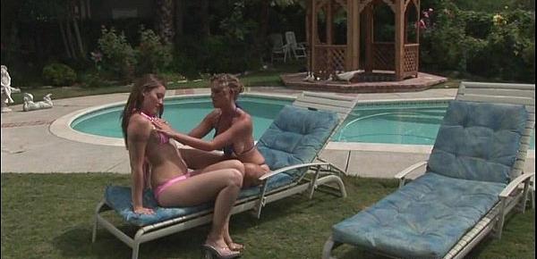  Hot lesbians playing by the pool